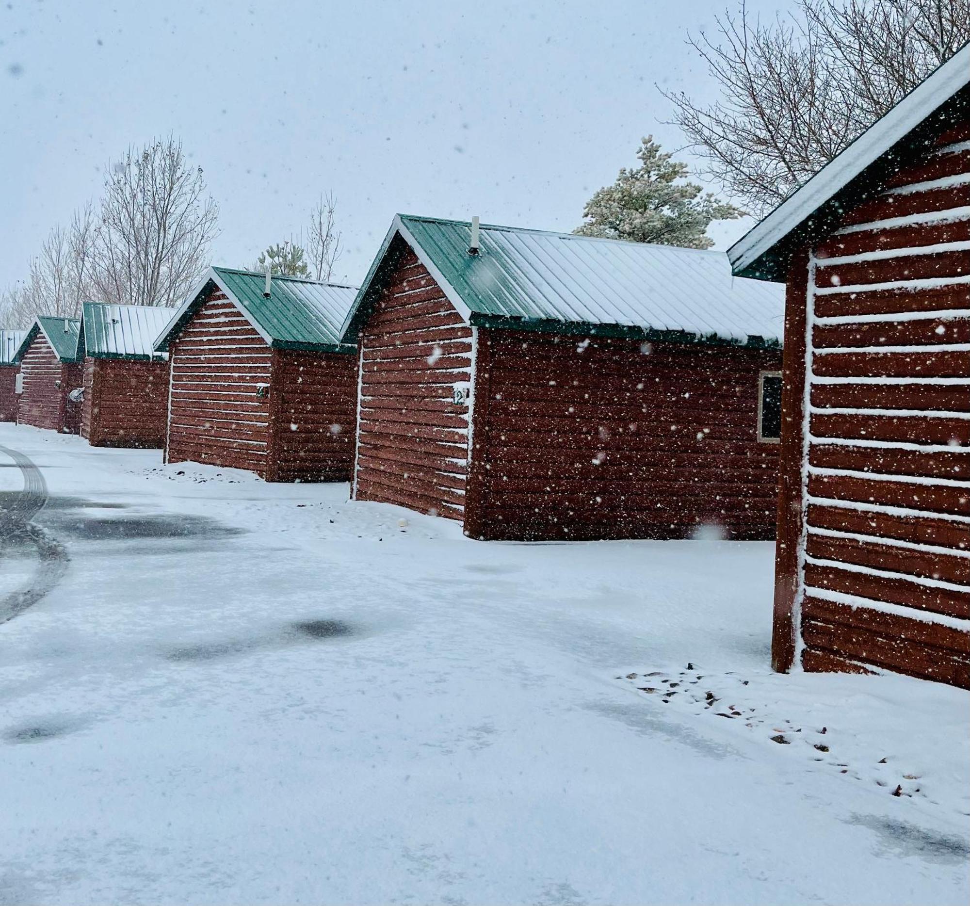 Badlands Frontier Cabins ウォール エクステリア 写真