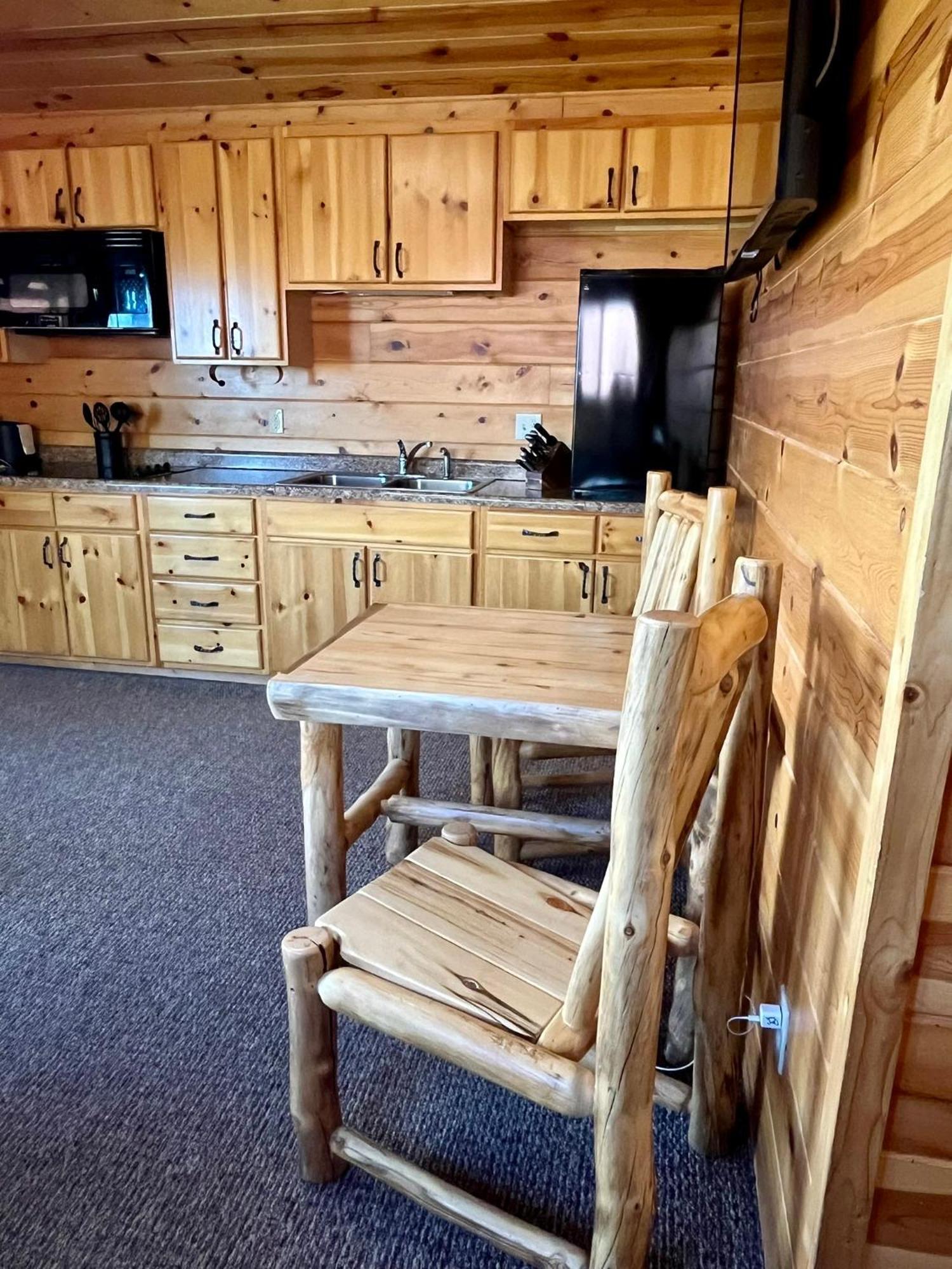 Badlands Frontier Cabins ウォール エクステリア 写真