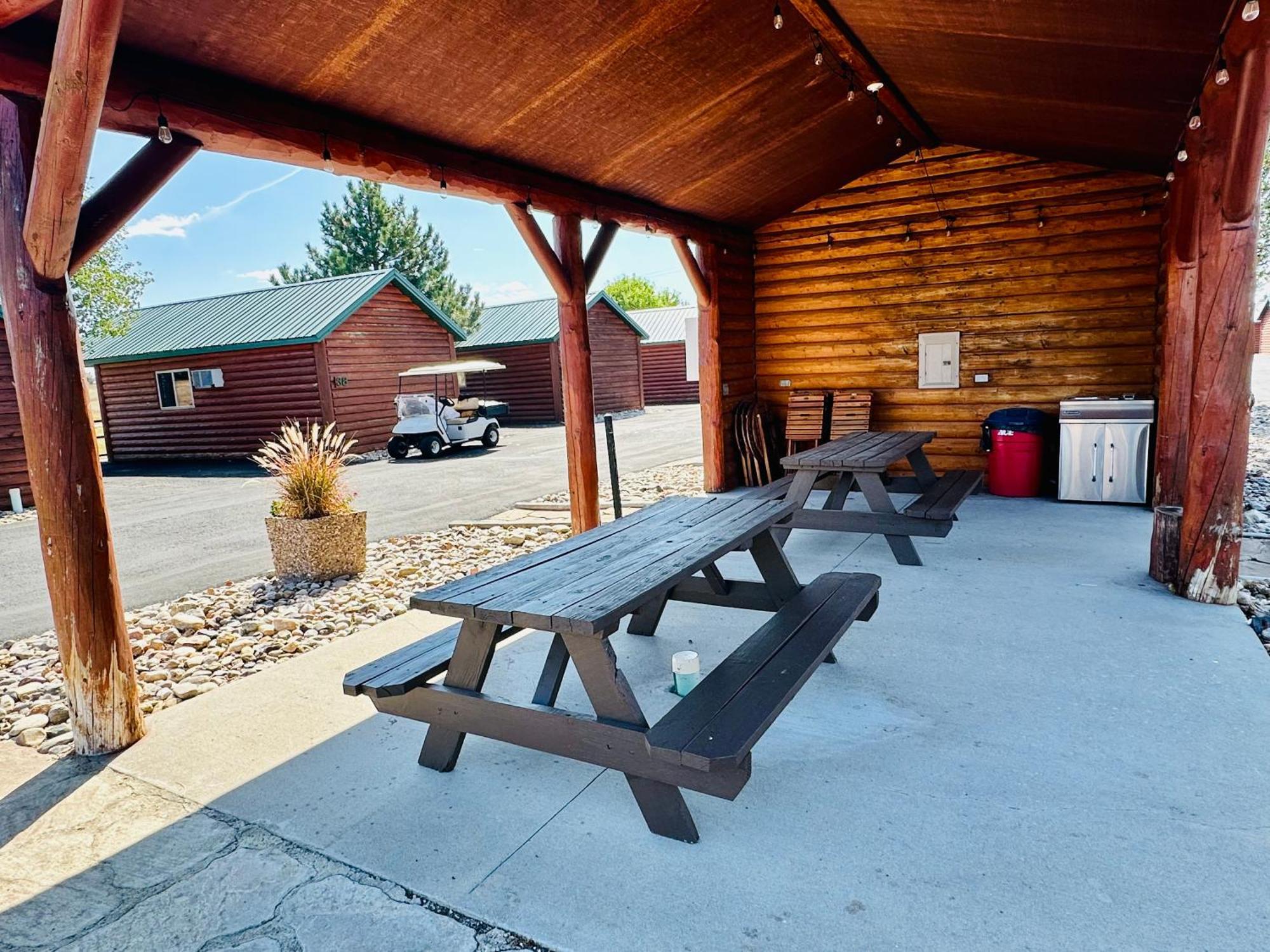 Badlands Frontier Cabins ウォール エクステリア 写真